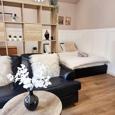 Charming Cottage Next To John Radcliffe Hospital With Free Parking Oxford Exterior foto