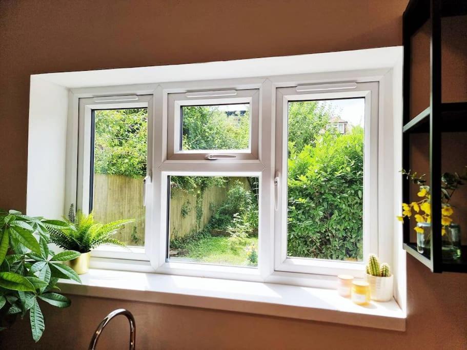 Charming Cottage Next To John Radcliffe Hospital With Free Parking Oxford Exterior foto